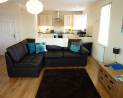 Lawns Court